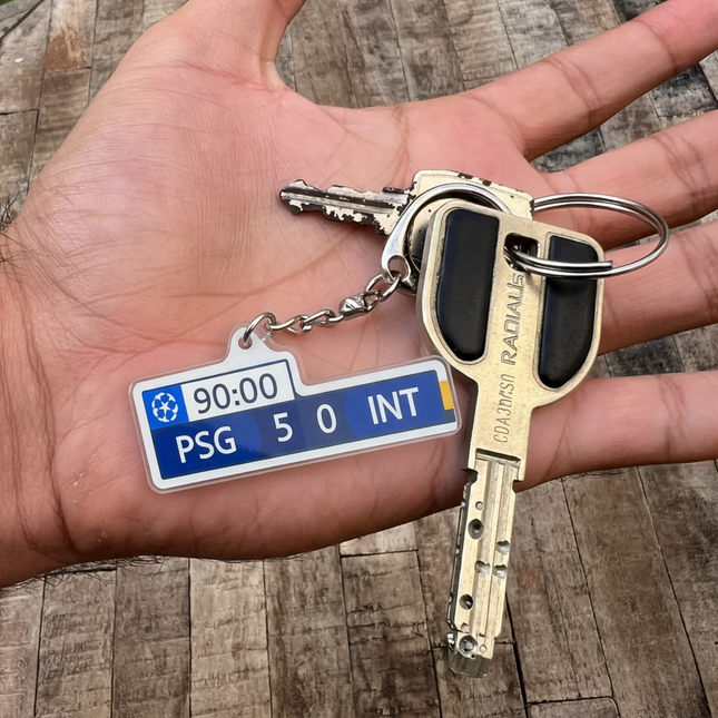 Iconic Match Keychain – PSG vs Inter 2025 UCL